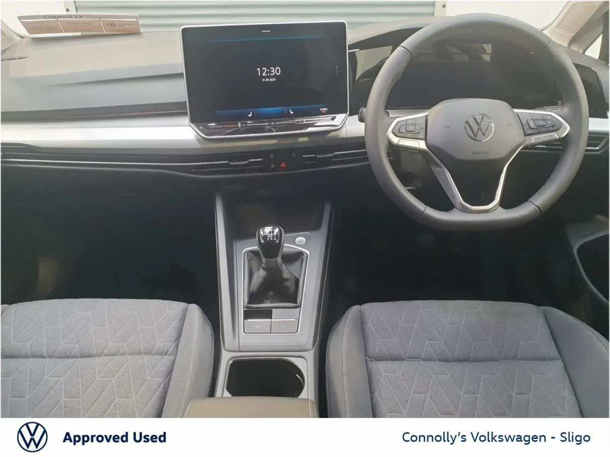 Volkswagen Golf Edition 75 2.0 TDI 116HP - Image 2
