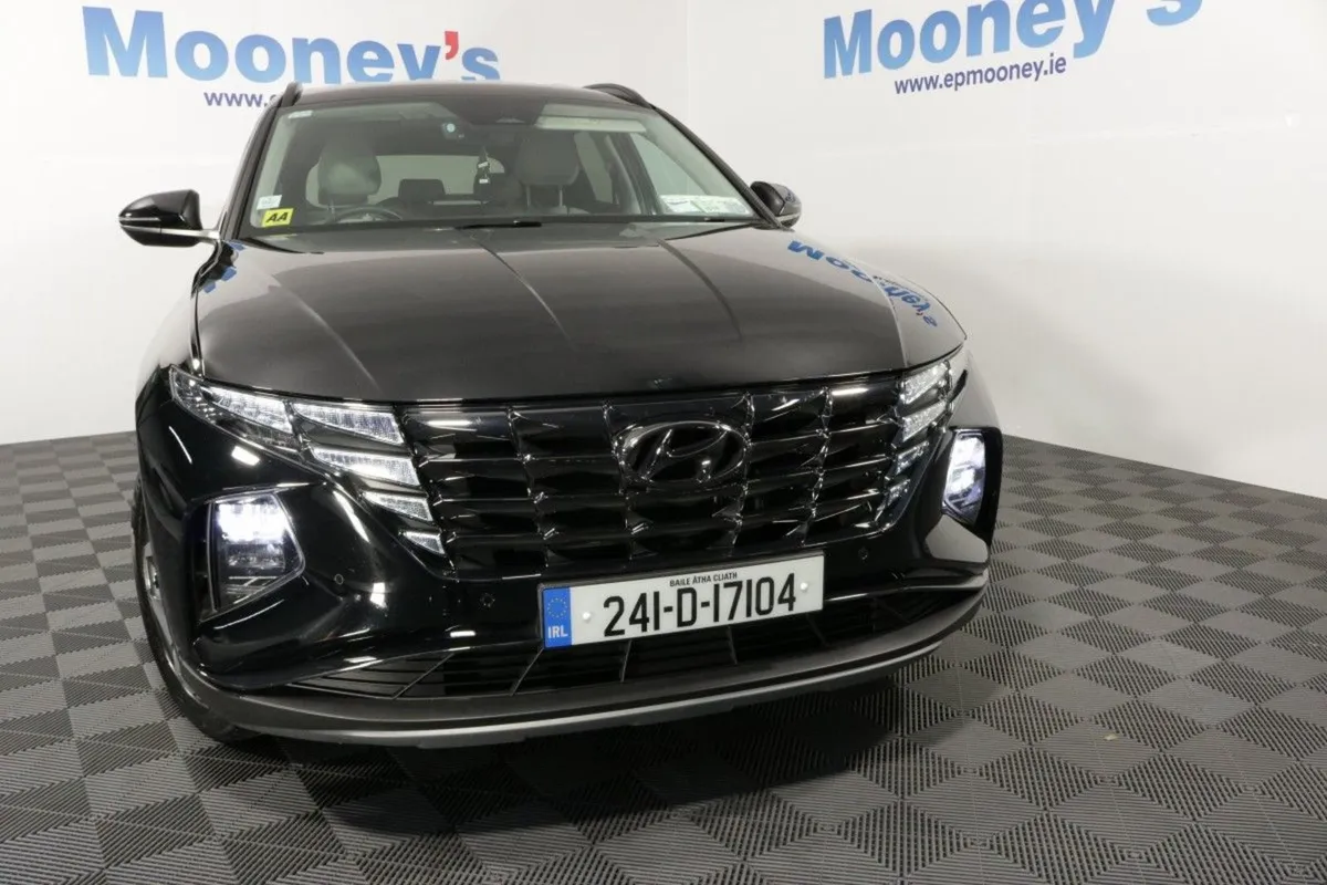 Hyundai Tucson Hybrid Executive Plus 1.6l Petrol - Image 2