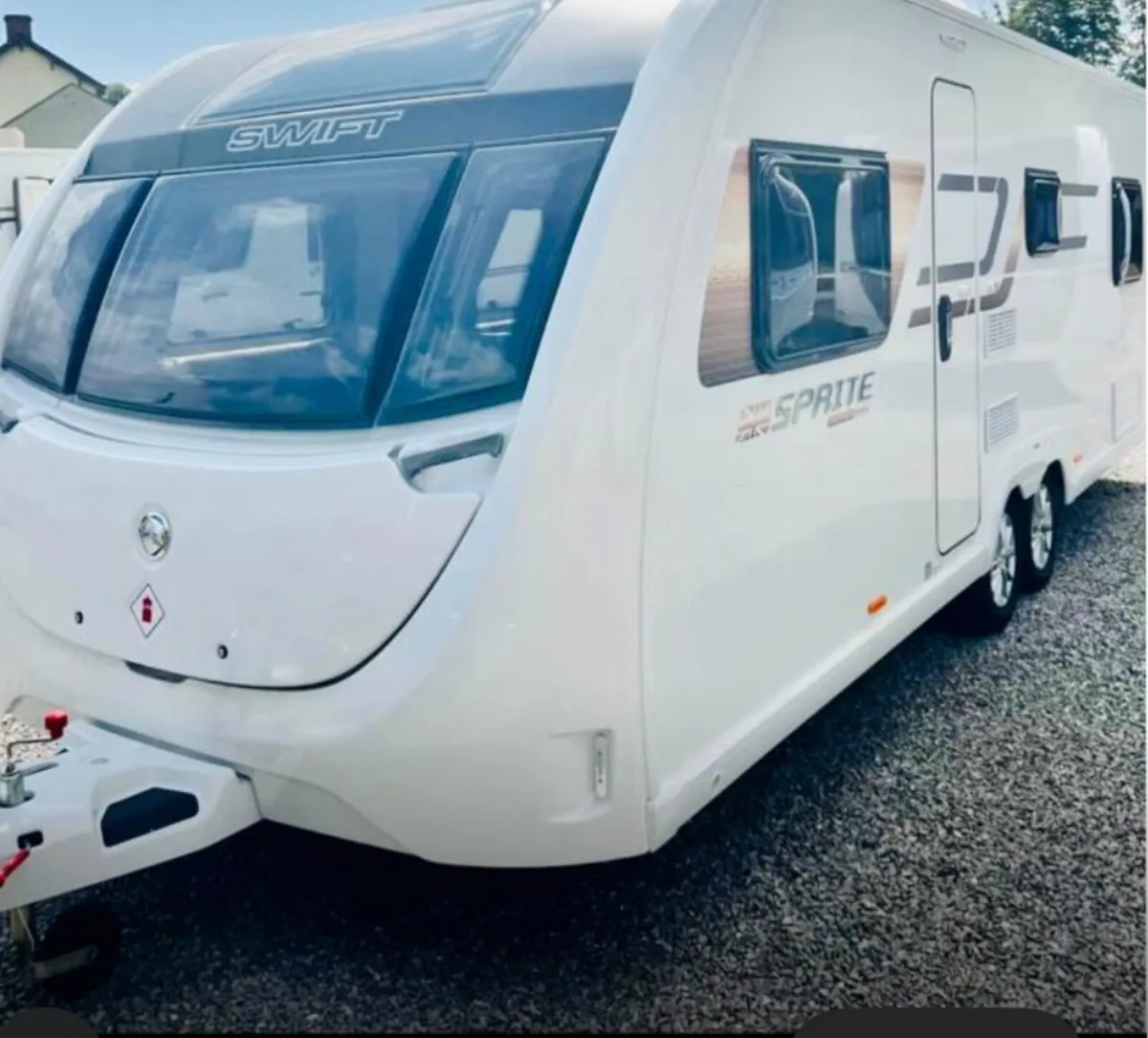 Swift Sprite Super Quattro FB Caravan 2021 - Image 2