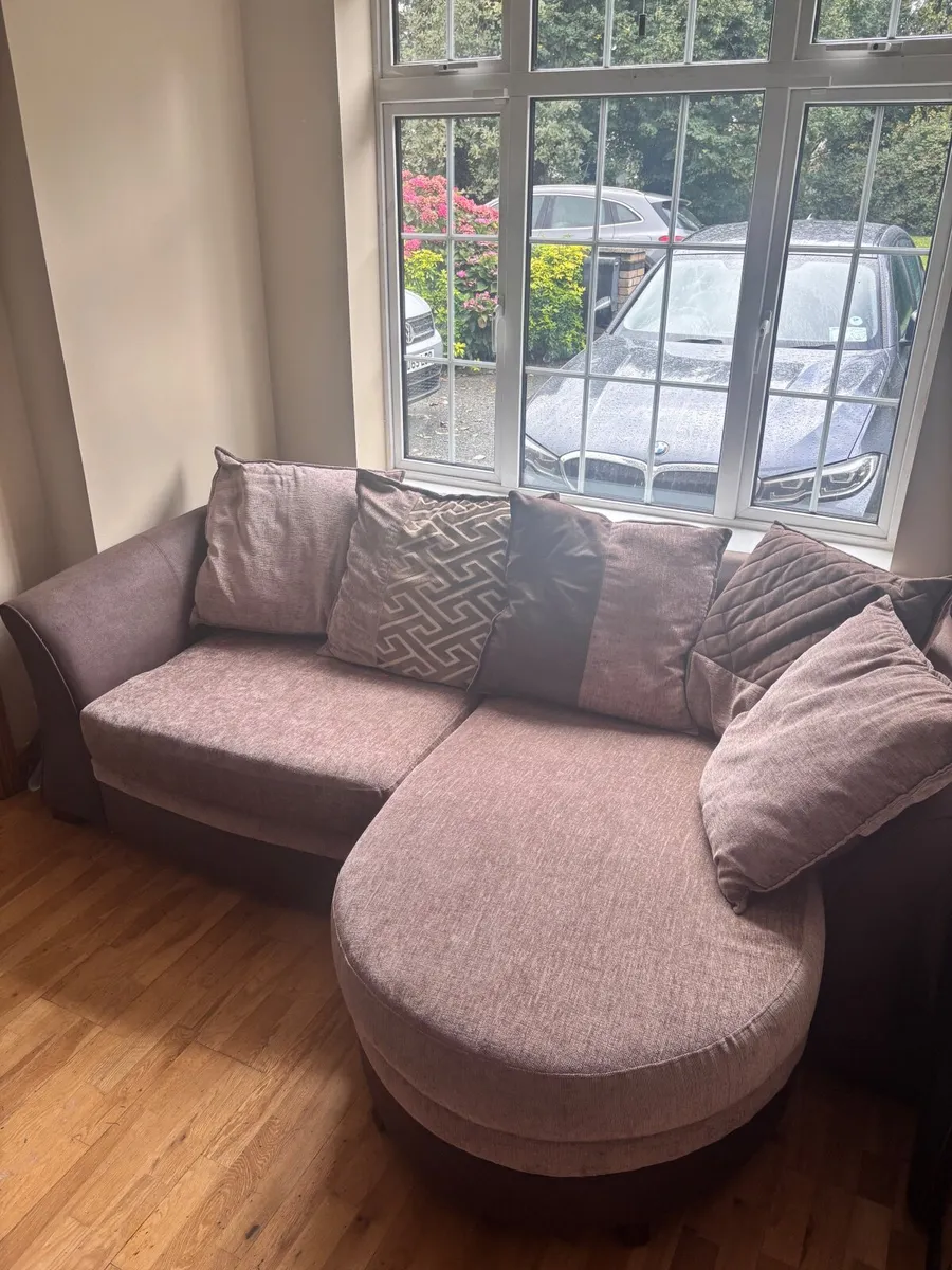 Sofa - Image 2