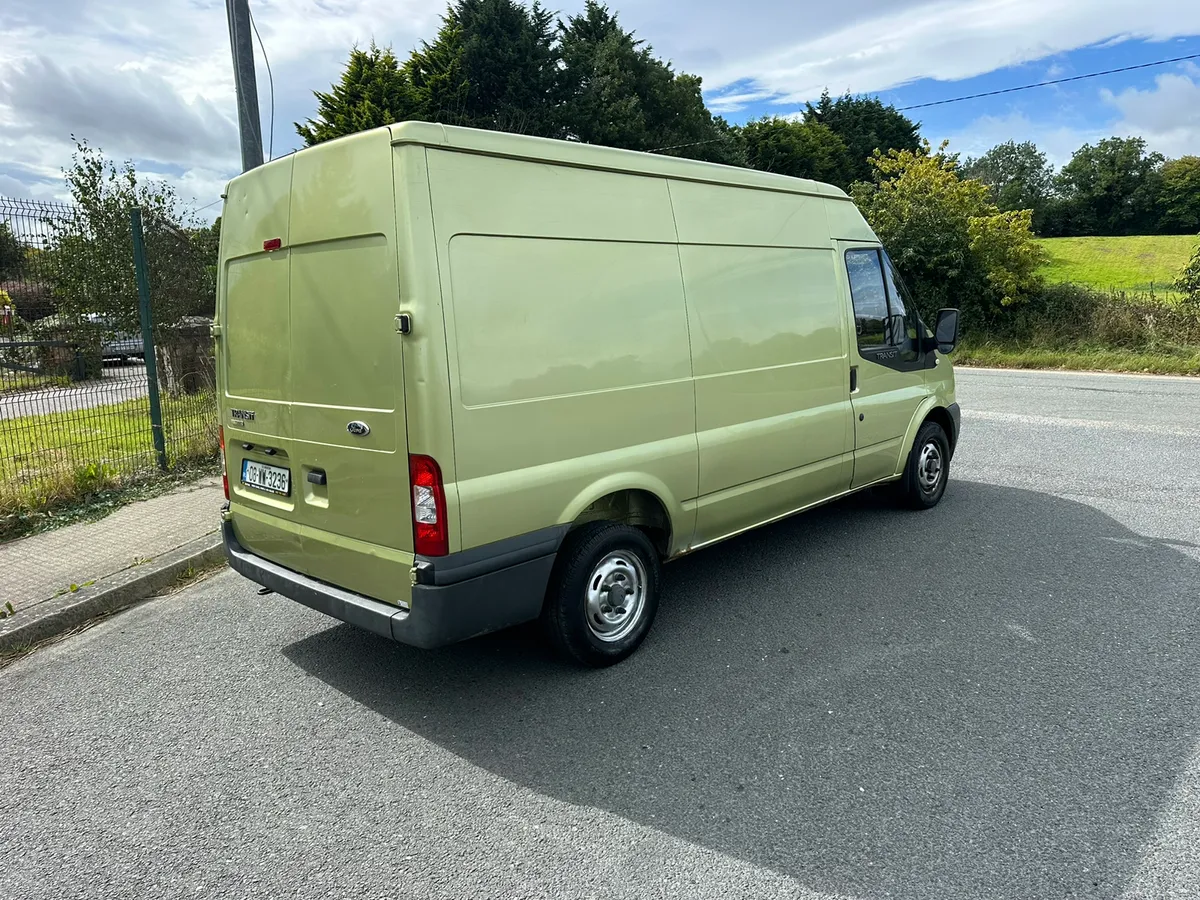 FORD TRANSIT 1 owner LOW MILAGE - Image 3