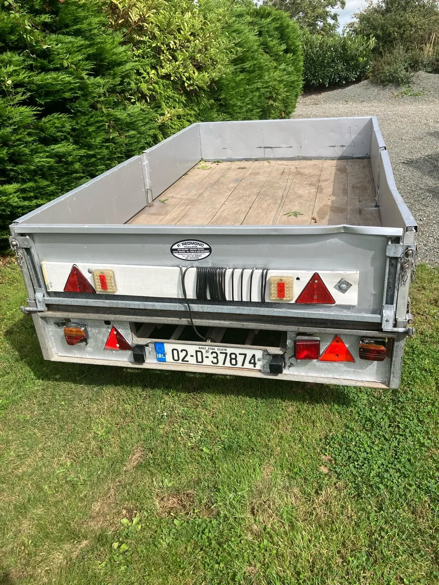 Trailers - Image 4