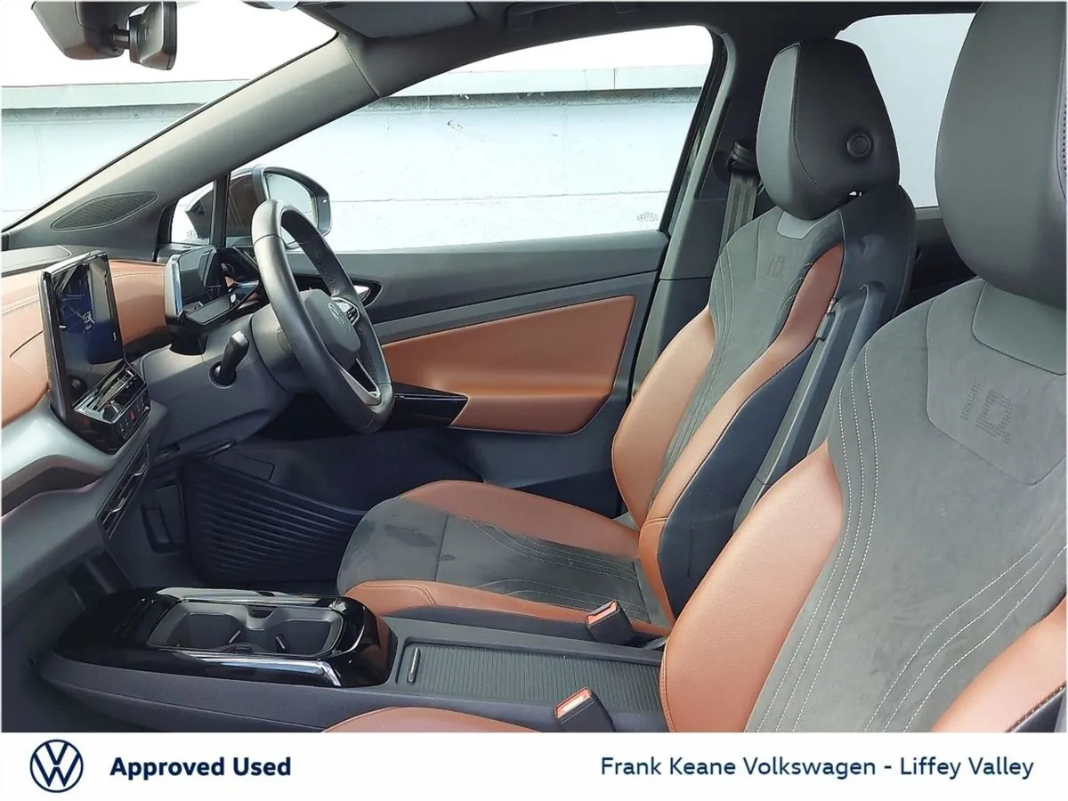 Volkswagen ID.4 77kwh Life DX 174BHP  grenadila B - Image 4