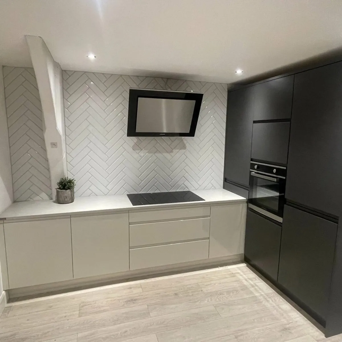 Ex display kitchen - Image 1
