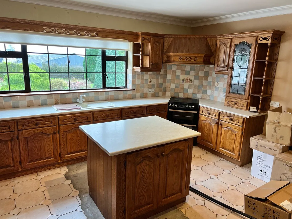 Kitchen, utility, cooker and island - Image 3