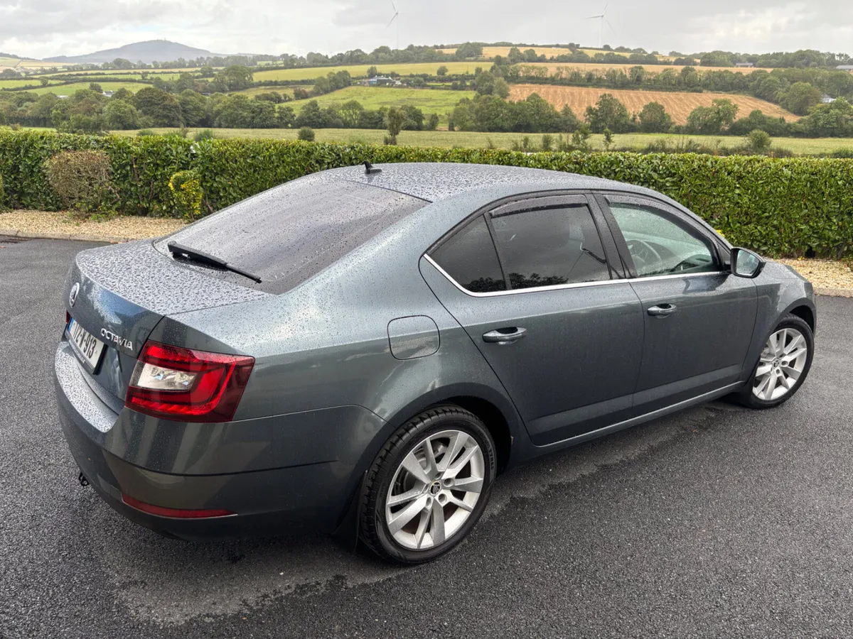 2017(172) Skoda Octavia Style 1.6 Diesel NCT 08/27 - Image 4