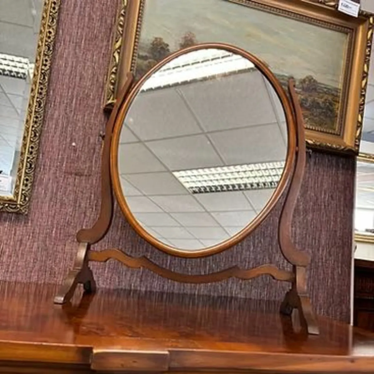 Beautiful mahogany table dresser mirror
