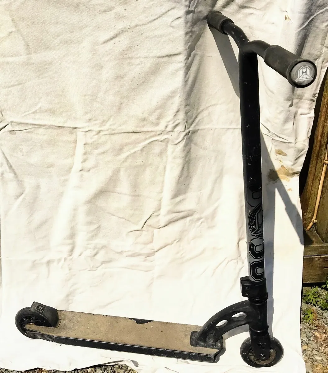kids stunt scooter