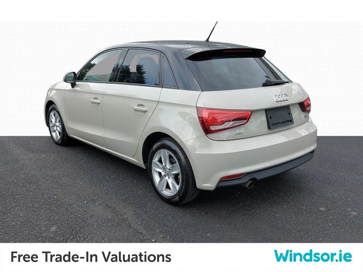 Audi A1 1.0tfsi 95 - Image 2