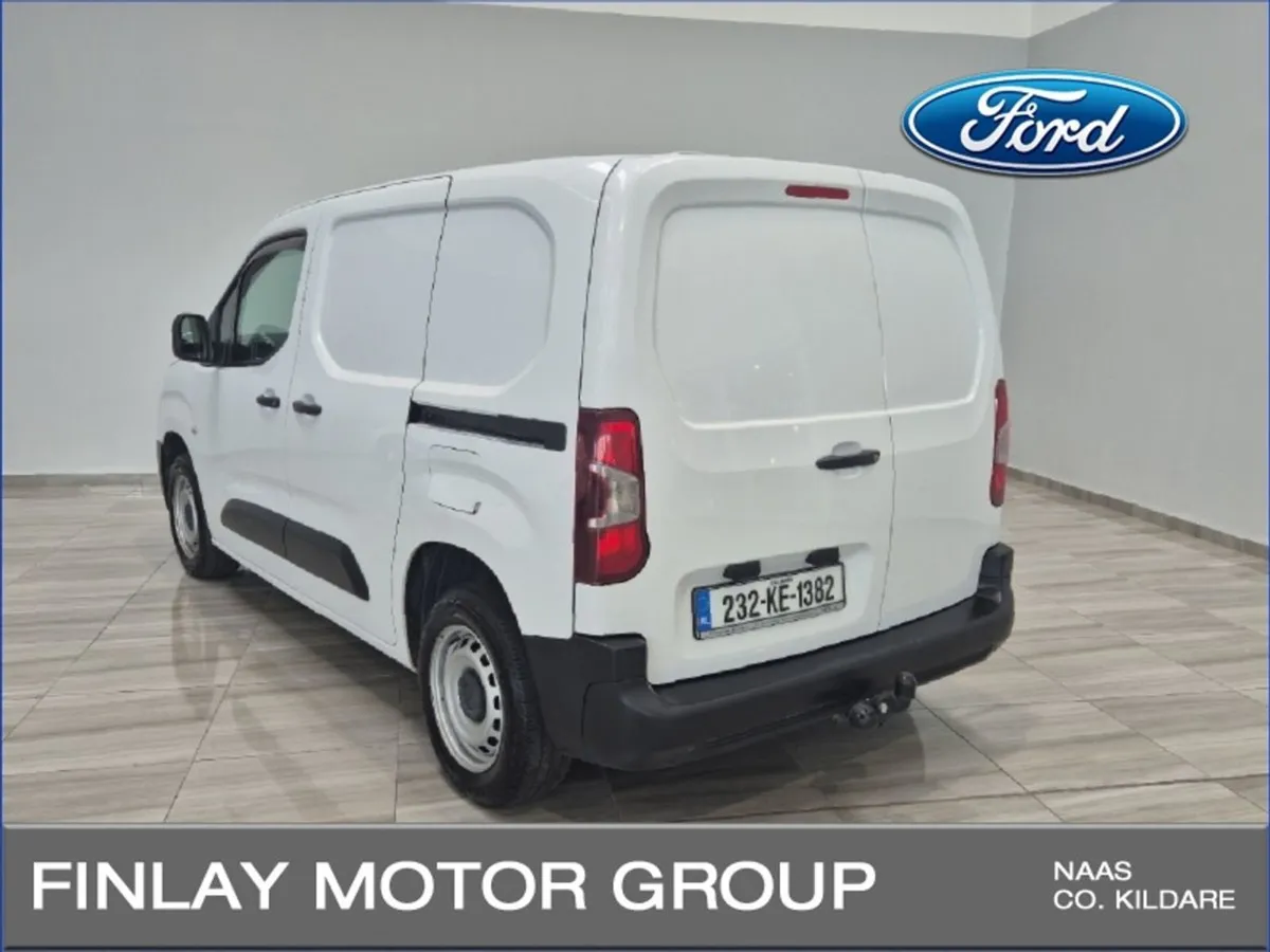 Opel Combo 1.5 Turbo D 100PS Edition Plus - Image 3