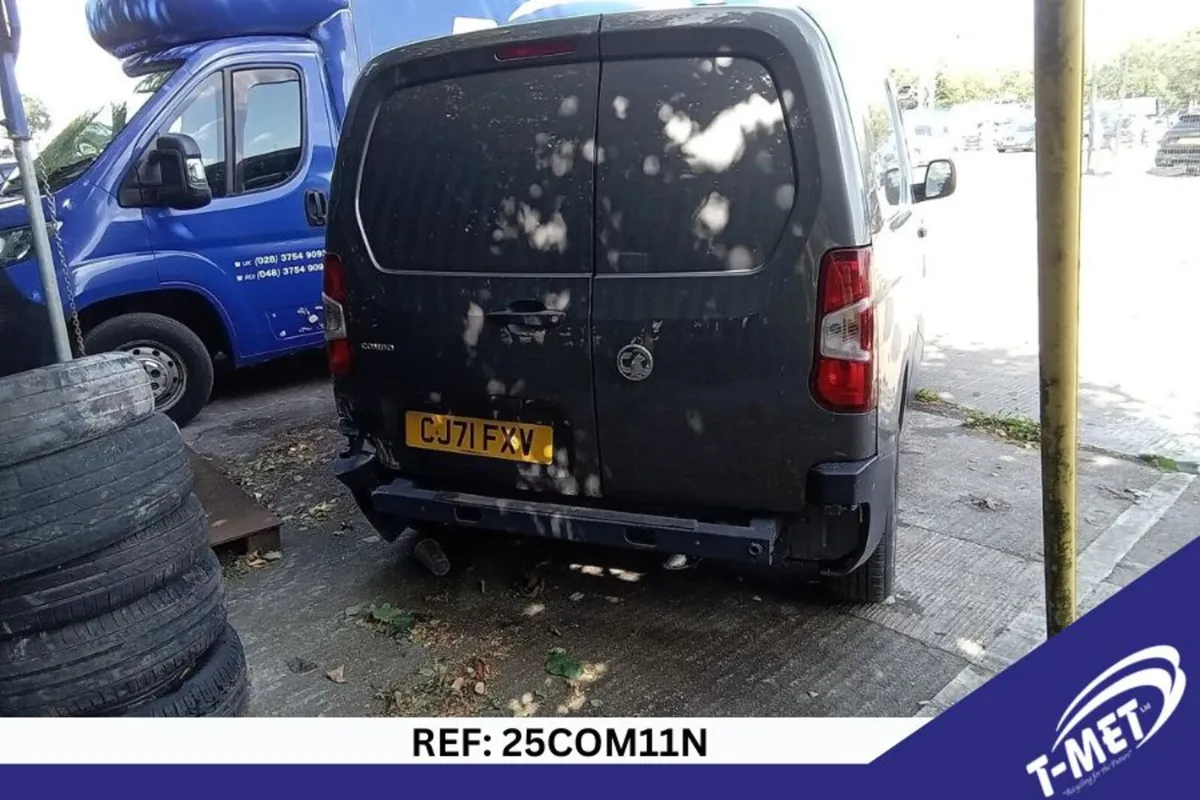2022 VAUXHALL COMBO BREAKING FOR PARTS - Image 4