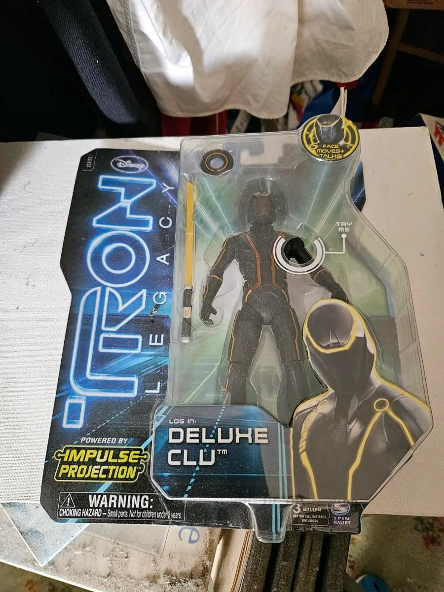 Disney Tron De Luxe CLU Figure - Image 1