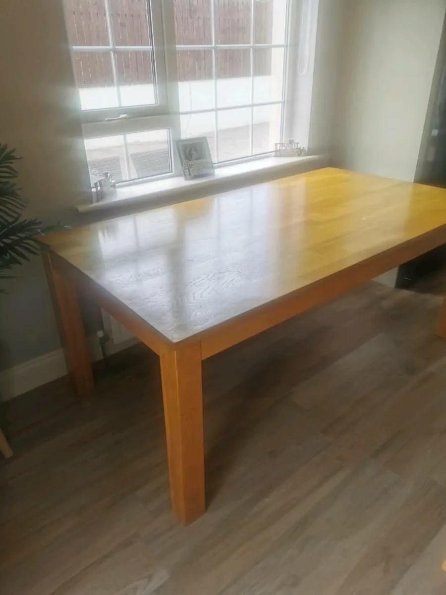 Oak kitchen table - Image 3
