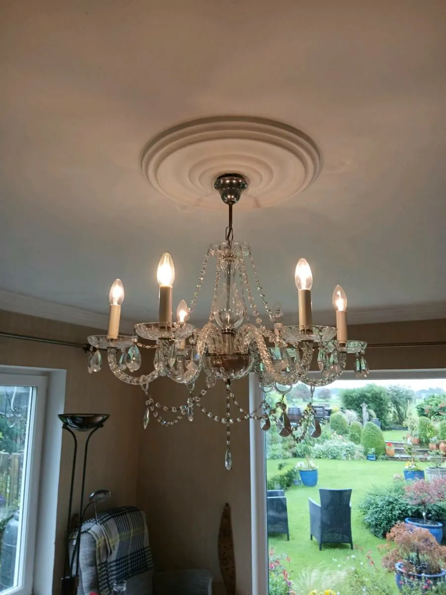 Chandeluer - Image 1