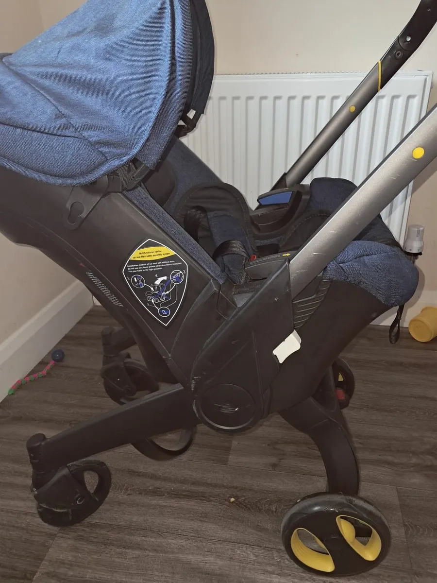 Doona like buggy - Image 1