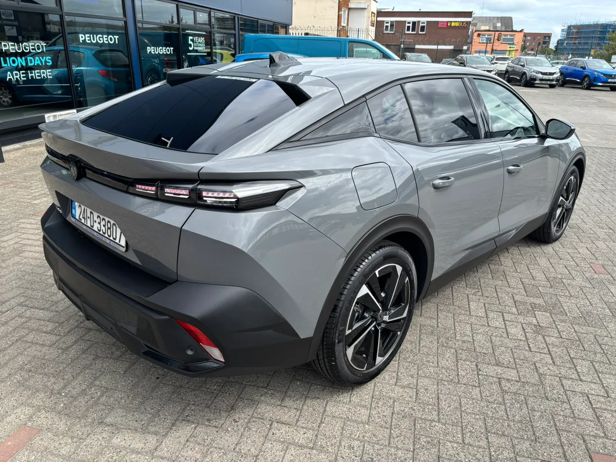 2024 Peugeot 408 Allure 1.2 scrappage offer - Image 4