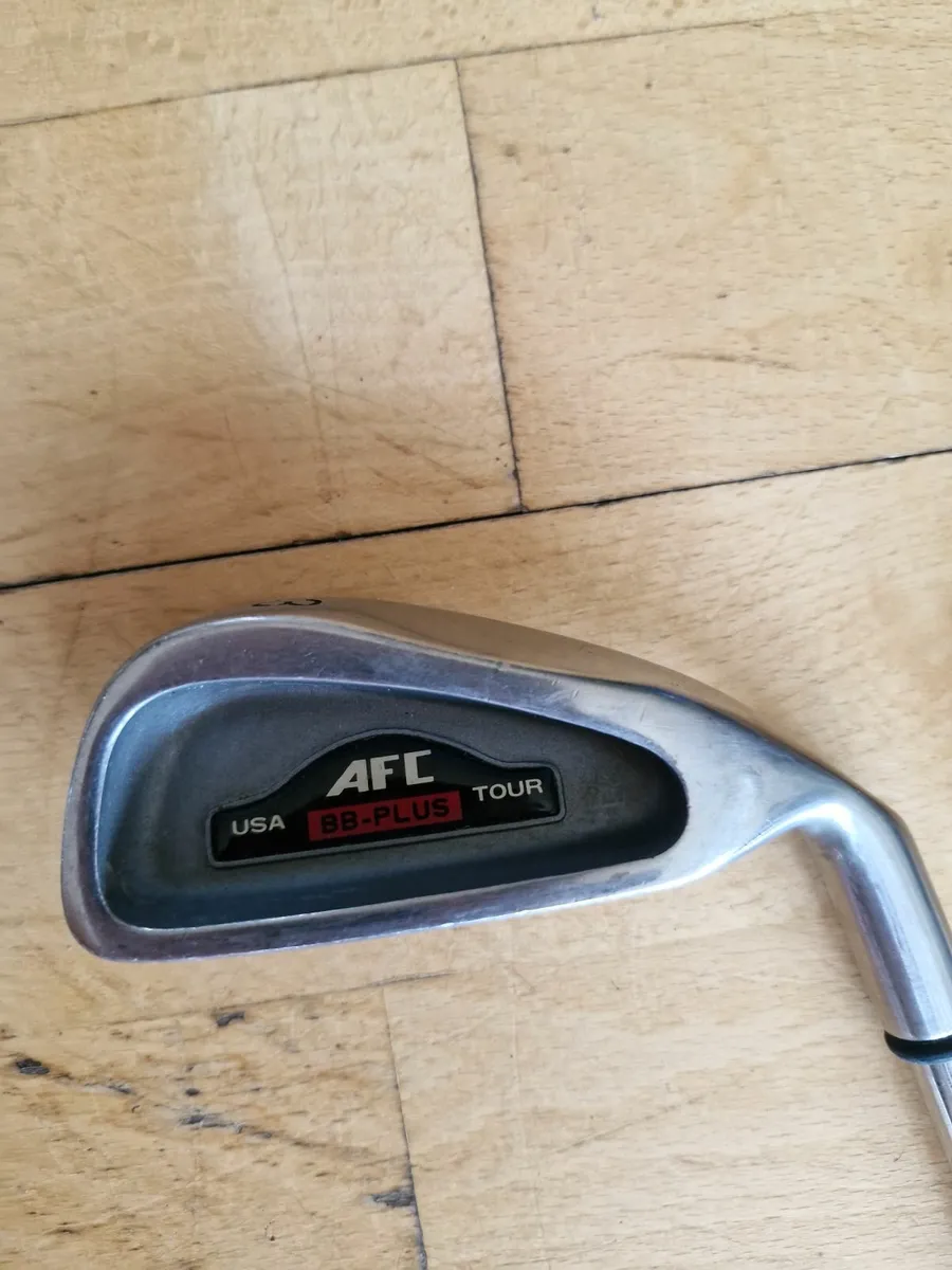 Golf Clubs - Image 1