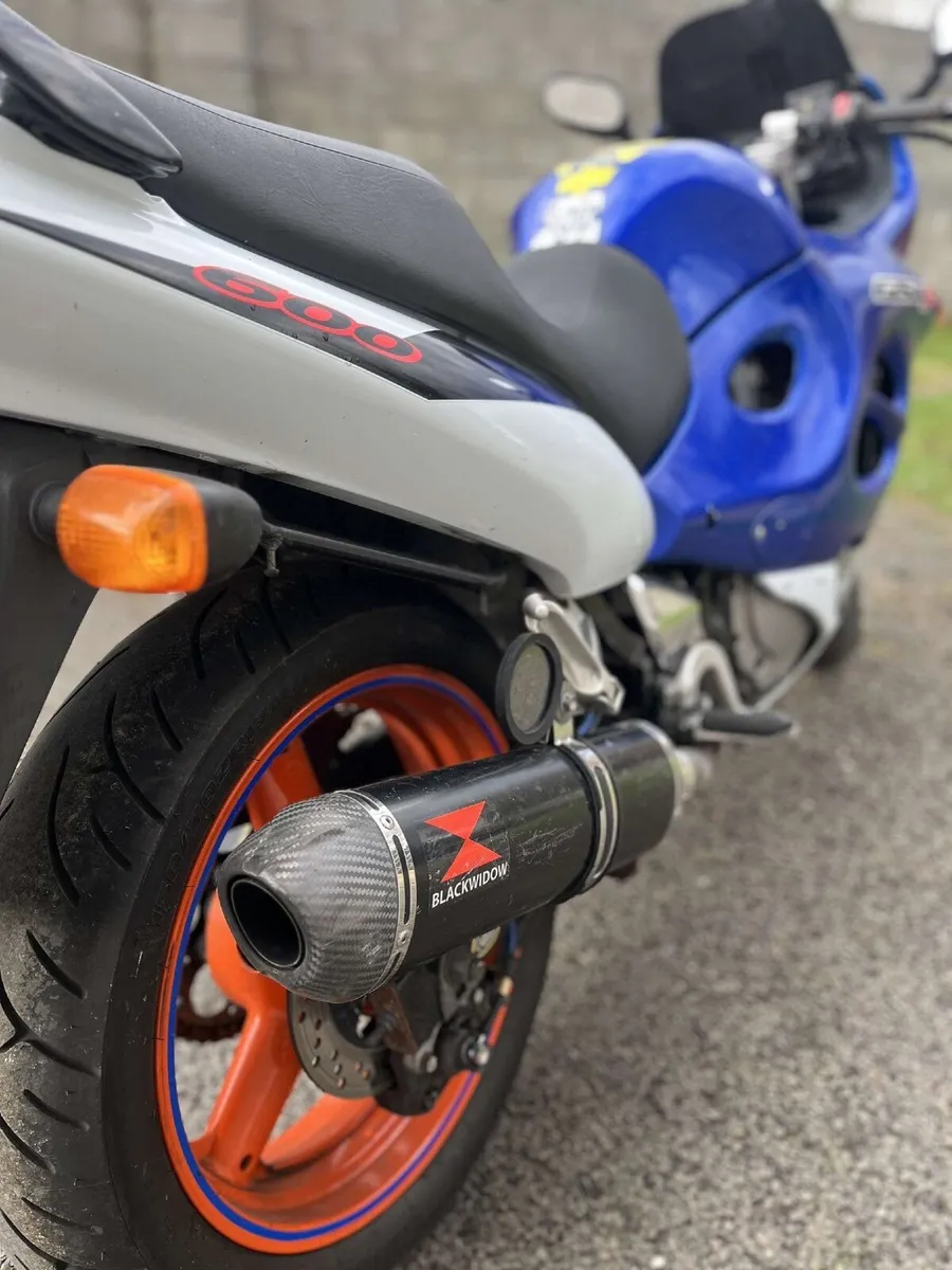 Suzuki Gsxf600 - Image 2
