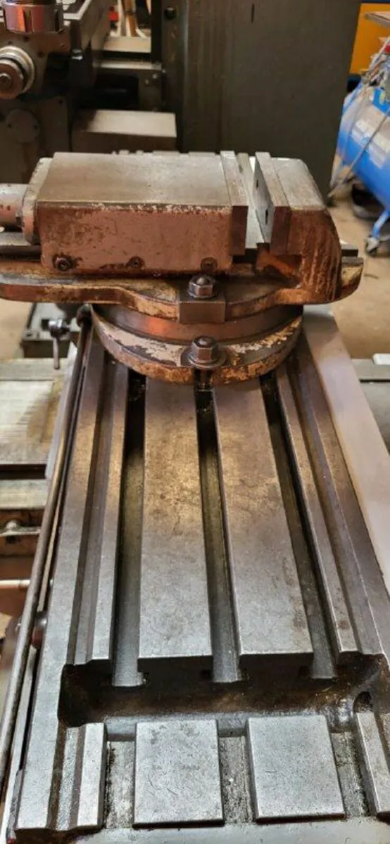Standard Knee Mill with DRO Bridgeport Series 1 2H - Image 2