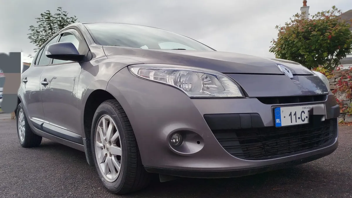 Renault Megane 2011 - Image 1