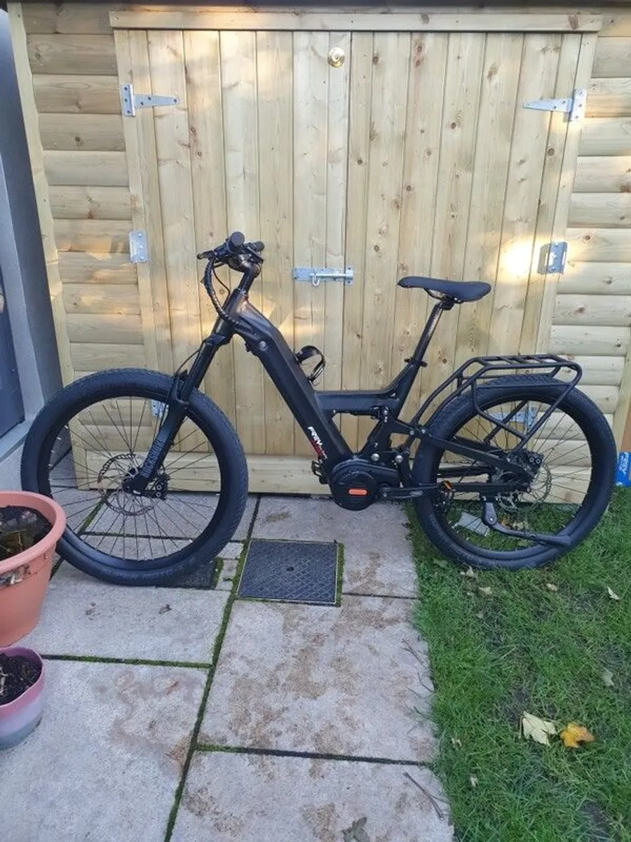 Frey CC Commuter Electric Bike - Image 1
