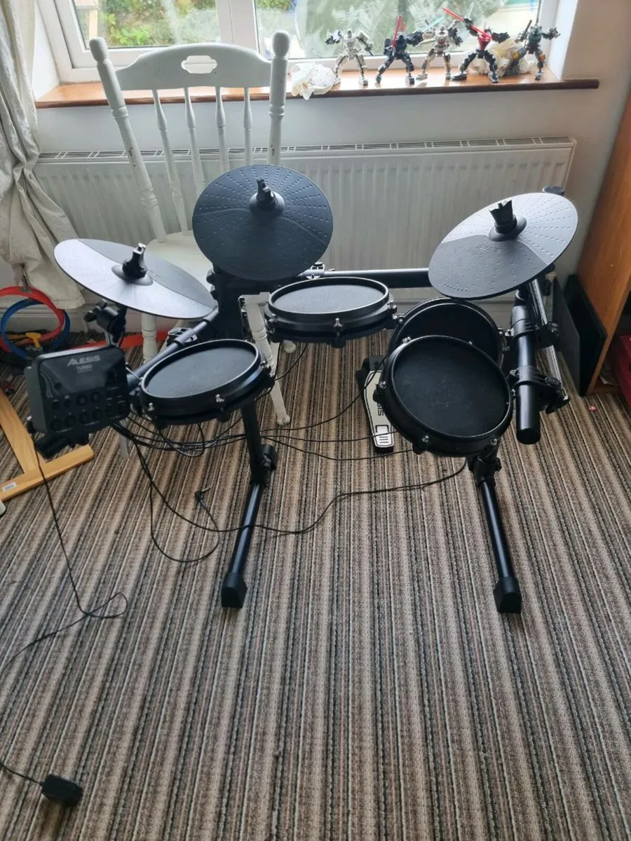 Drums for sale - Image 1