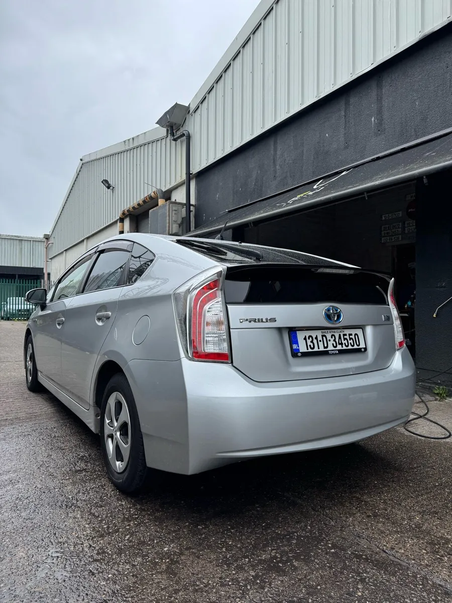 2013 Toyota Prius – Low KMs – Excellent Condition - Image 4