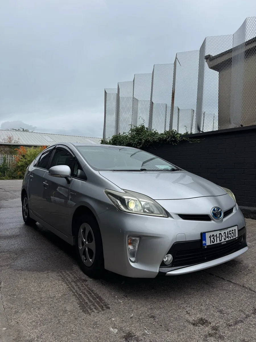 2013 Toyota Prius – Low KMs – Excellent Condition - Image 1