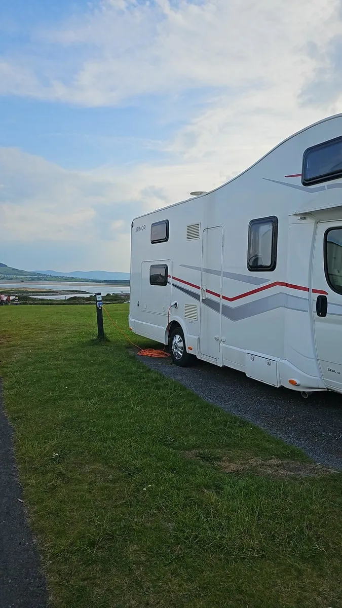 Motorhome - Image 2