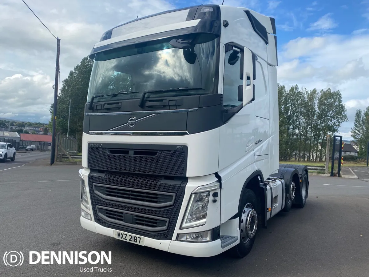 Volvo FH500 6x2 Globetrotter (2018) For Sale - Image 3