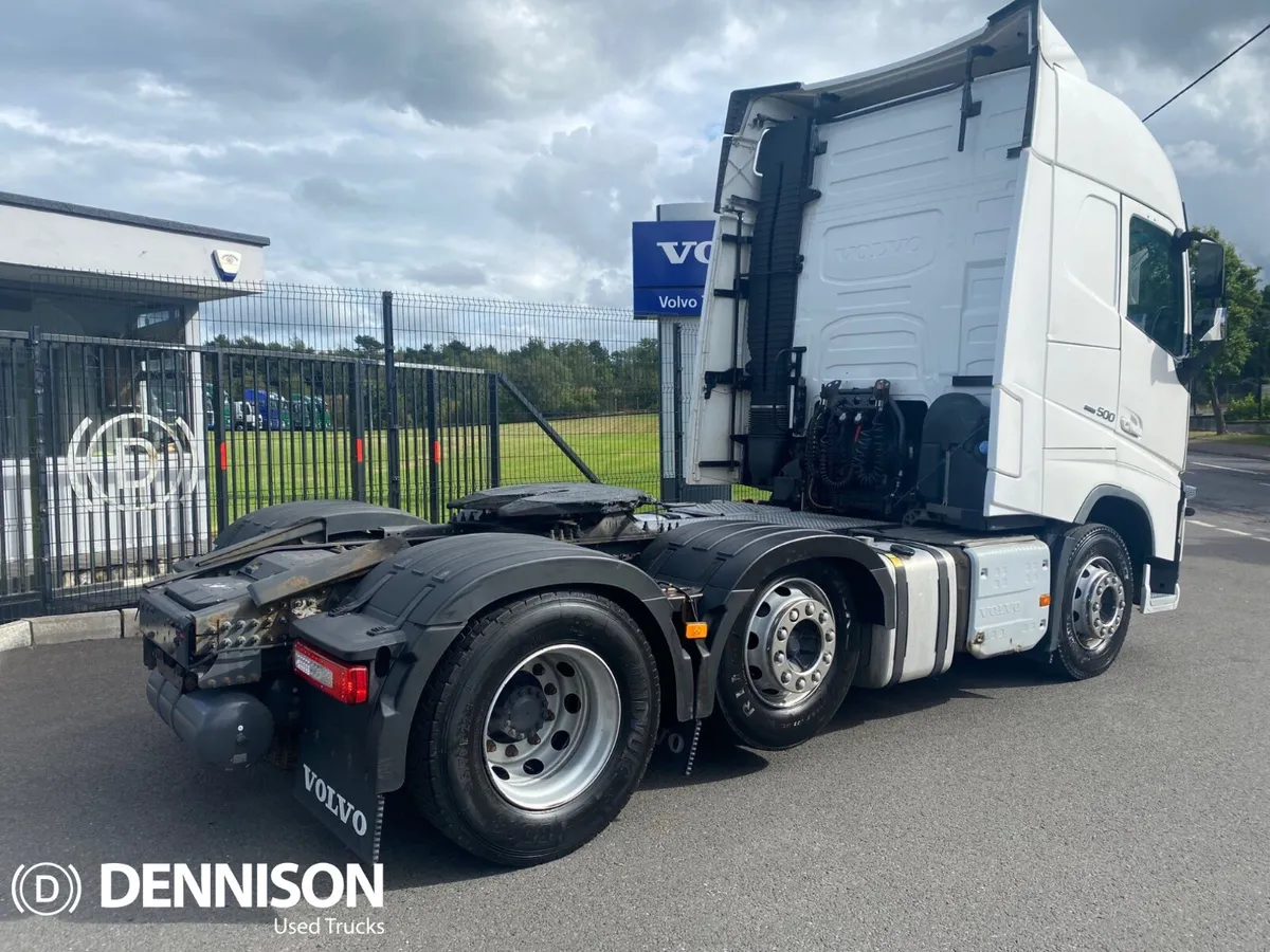 Volvo FH500 6x2 Globetrotter (2018) For Sale - Image 4
