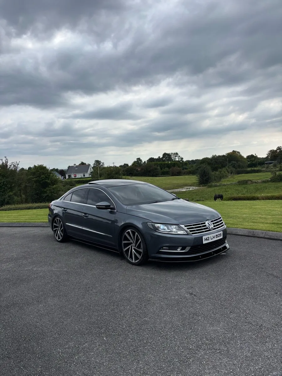 PASSAT CC SUNROOF 2.0TDI GT - Image 1