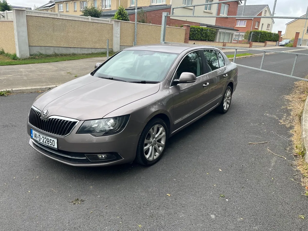 Skoda Superb 2014 Automatic transmission nctd08/26 - Image 1