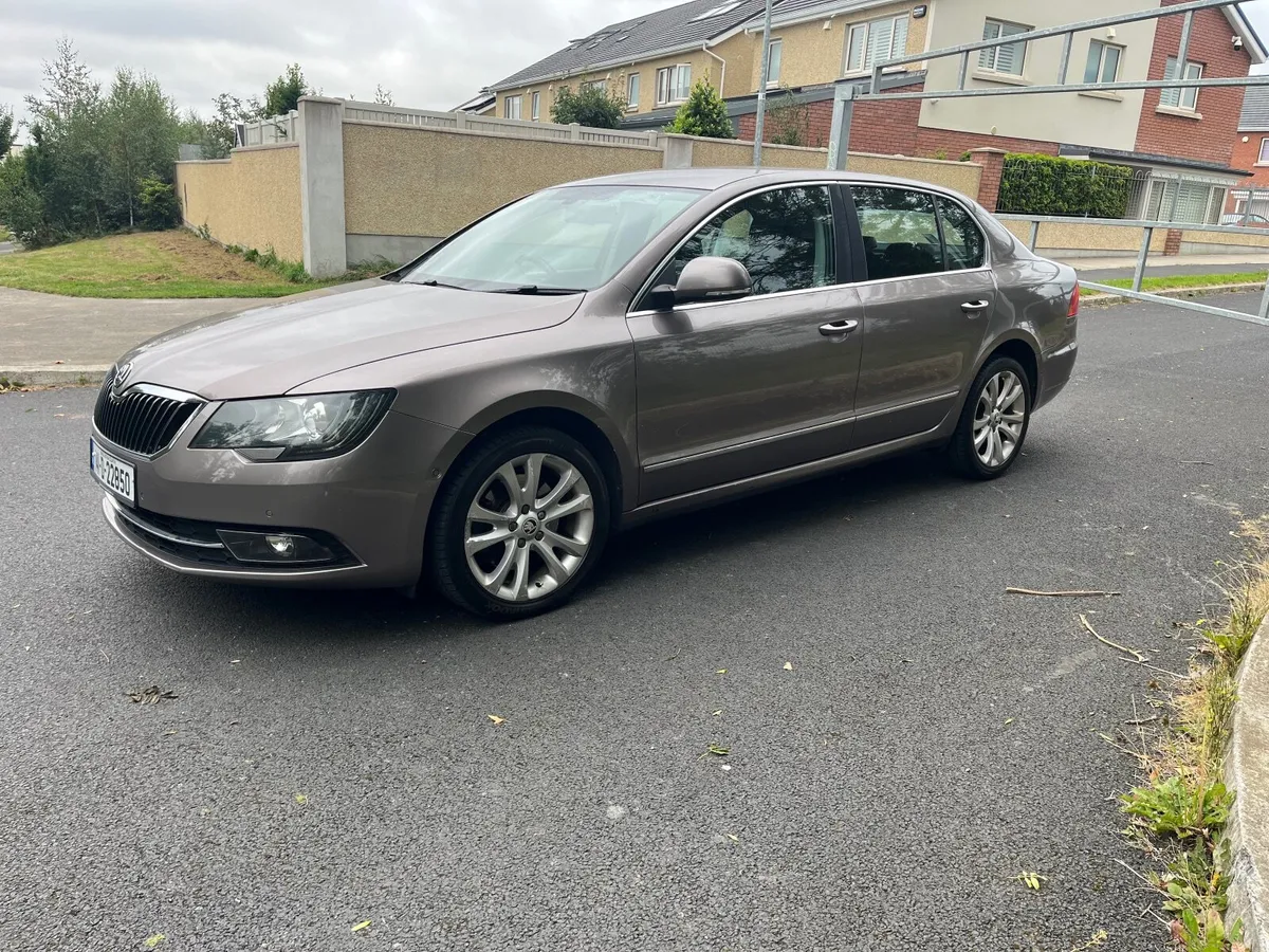 Skoda Superb 2014 Automatic transmission nctd08/26 - Image 2