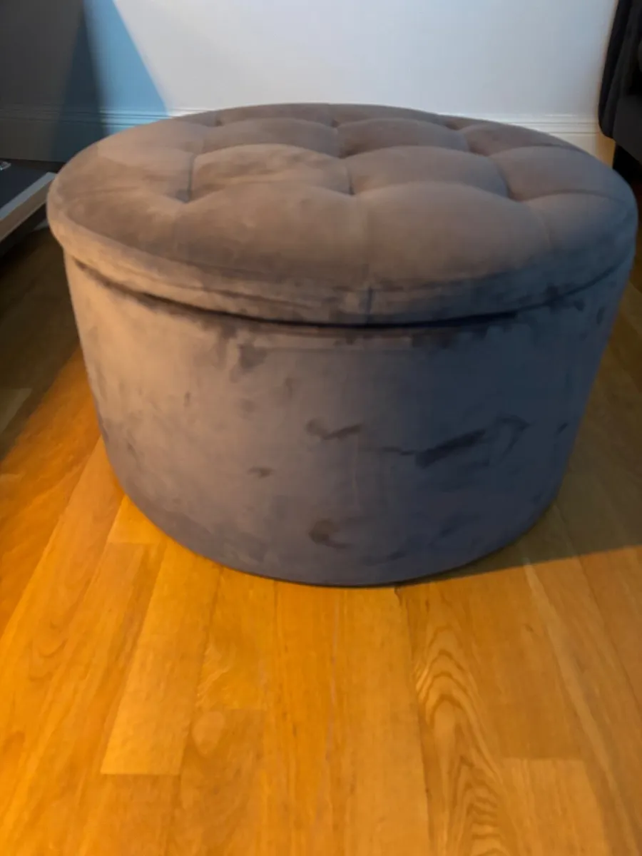 Footstool - Image 1