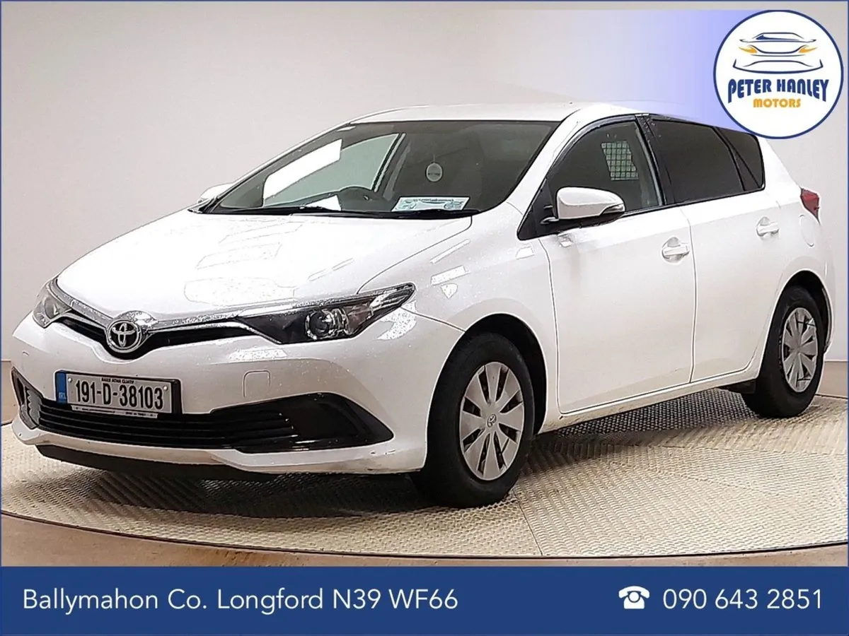 Toyota Auris 1.4 D-4d (90) 5Dr Aura - Image 3