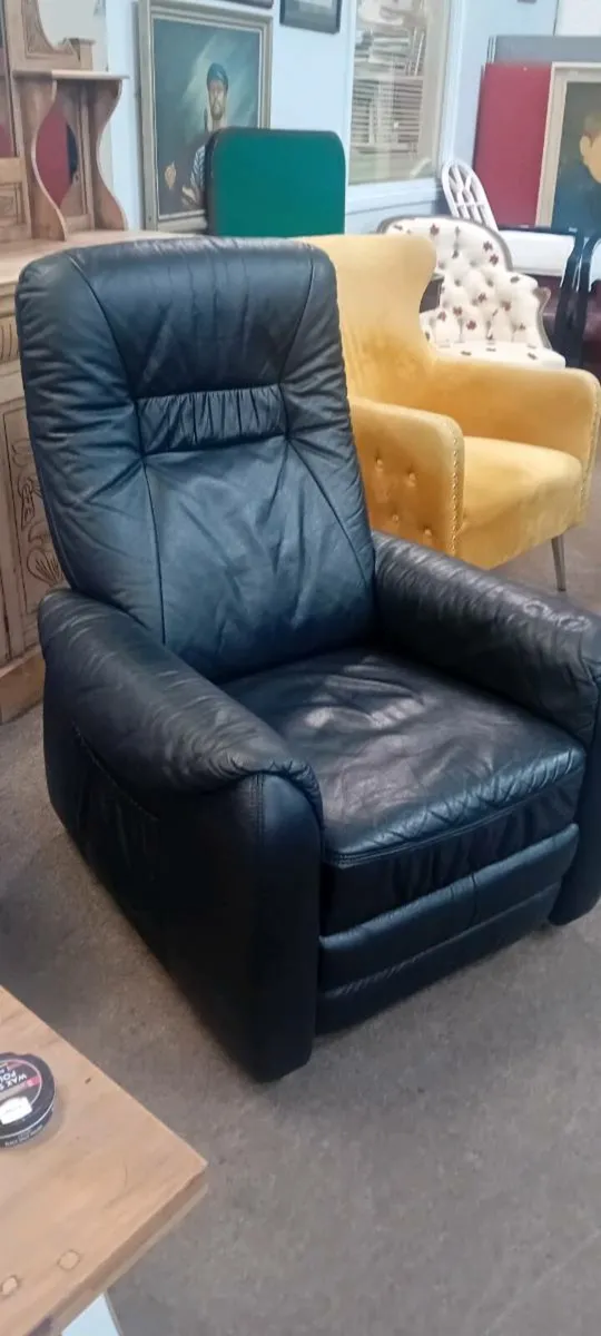 Real Leather Recliner Armchair - Image 1