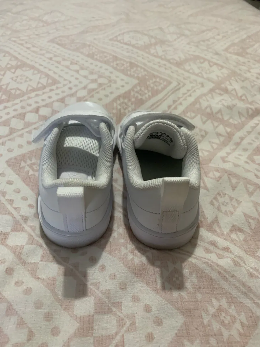 Kids trainers - Image 4