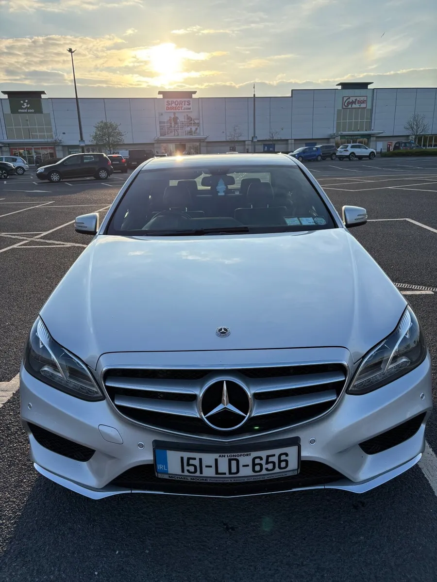 Mercedes-Benz E-Class 2015 - Image 1
