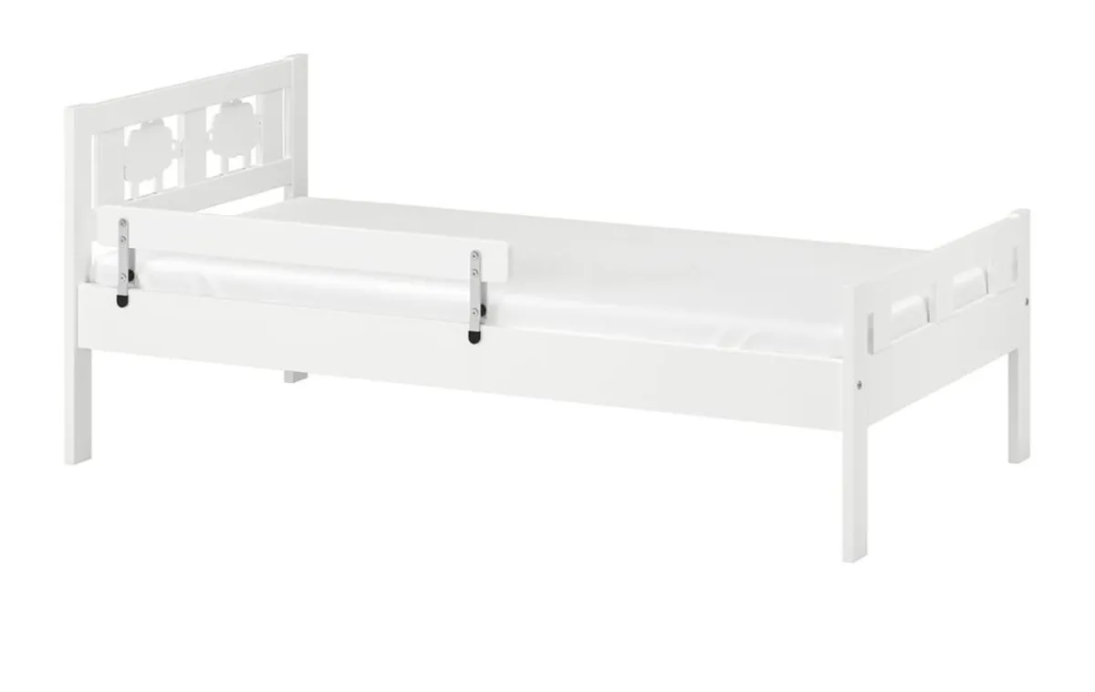 Toddler bed - Image 2