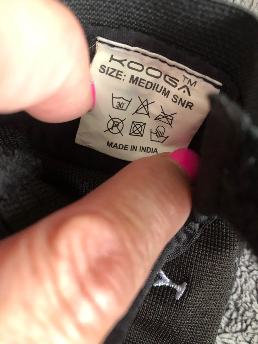 Gaelic gloves size M €5 - Image 3
