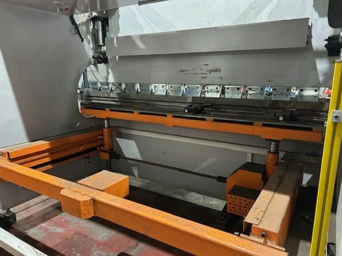 ERMAKSAN POWER BEND FALCON PRESSBRAKE - Image 2