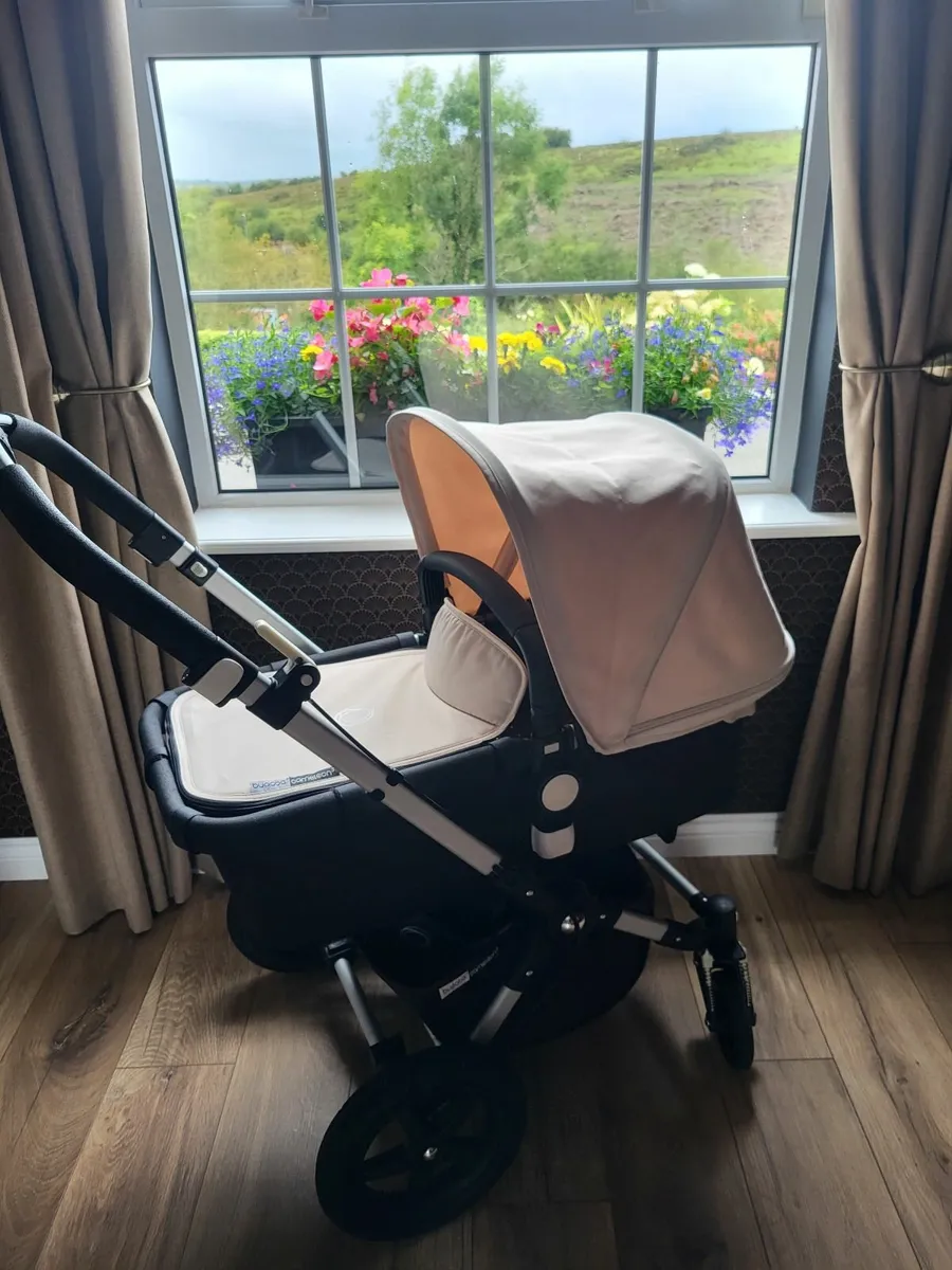 Bugaboo Buggy/Pram - Image 4