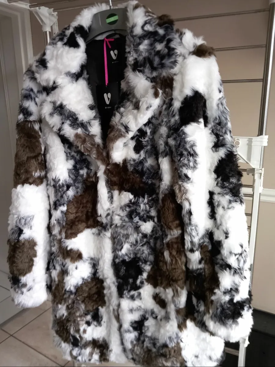 Coats - Image 1