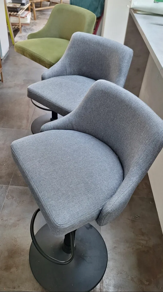 Woodies Brooklyn Counter Stools - Image 1