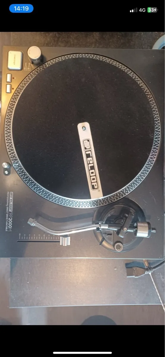 Reloop RP2000M Turntable