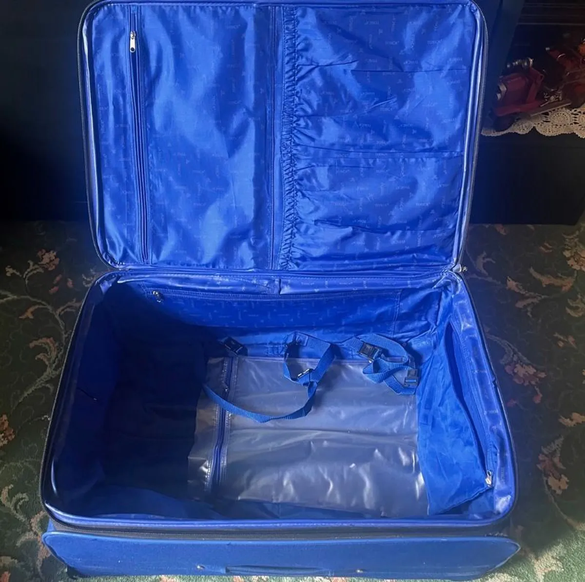 Suitcases - Image 4