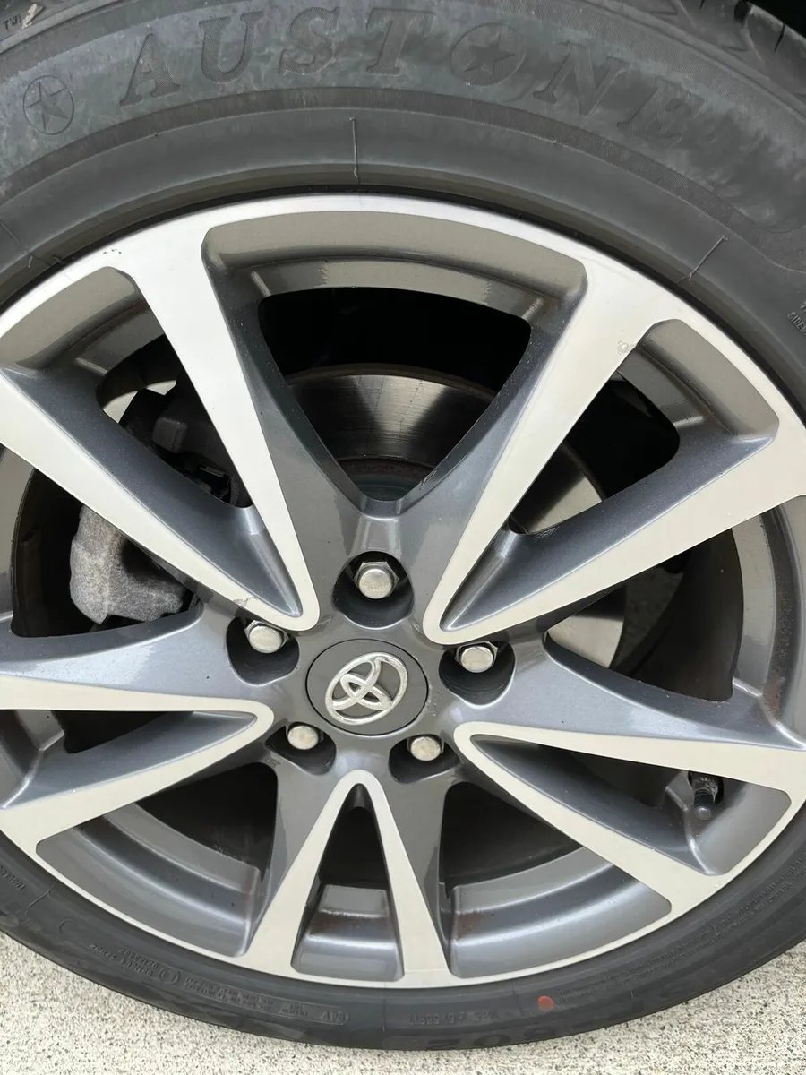 Toyota Avensis Diesel 2.0 D4D - Image 4