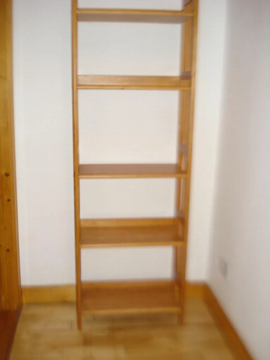 TALL  SOLID OAK WOOD DISPLAY TOWER UNIT. - Image 2