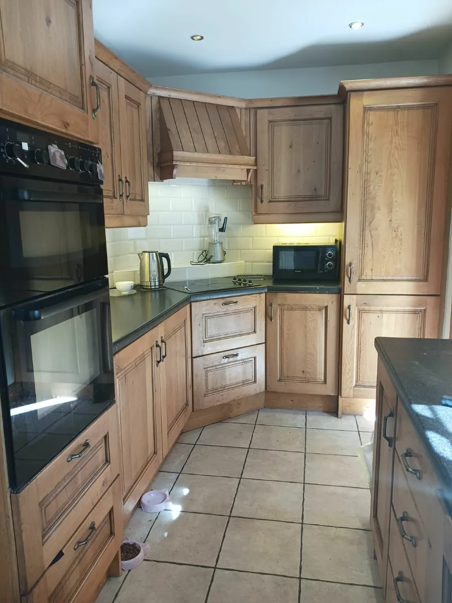 Kitchen - Image 2